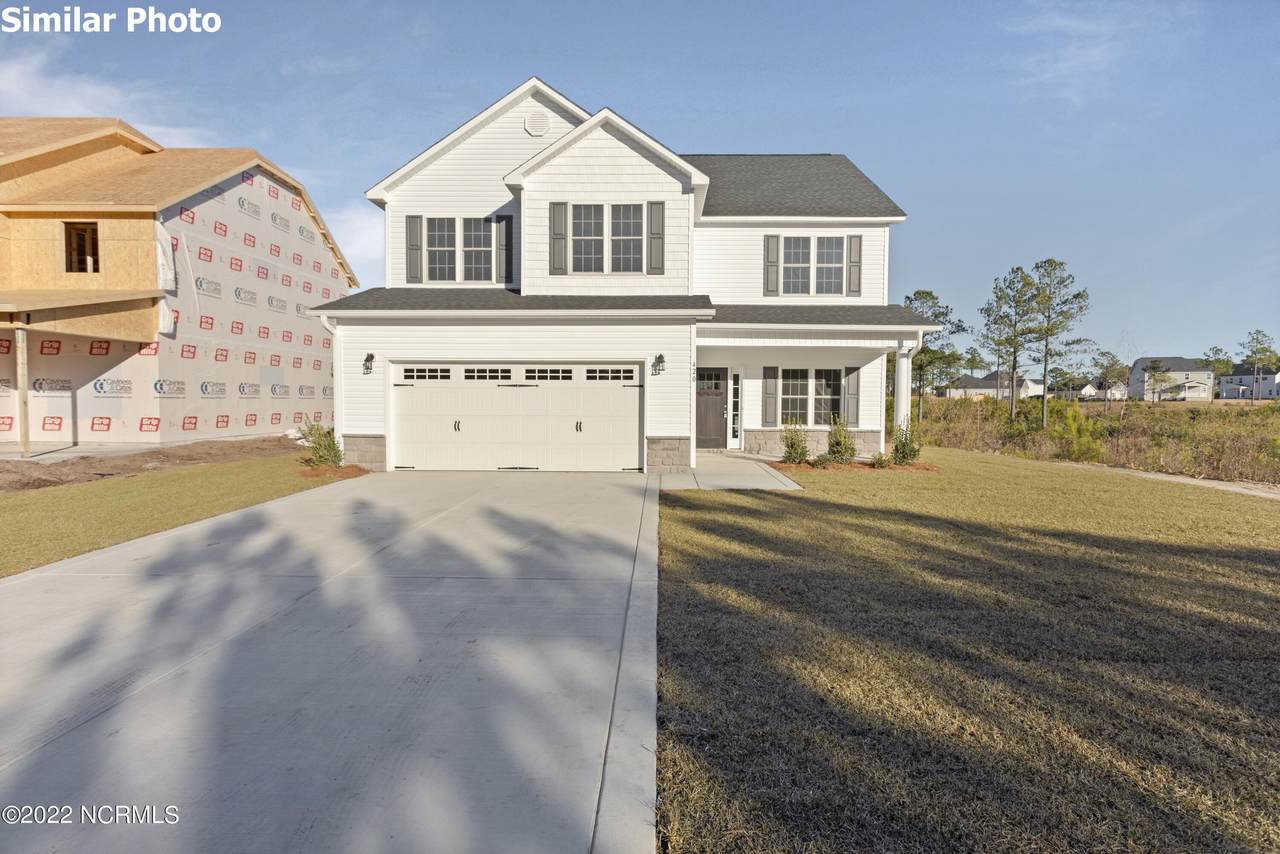 417 Nantucket Trail - Photo 1