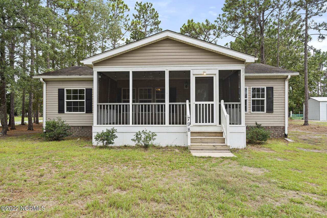 798 Cherokee Road - Photo 1