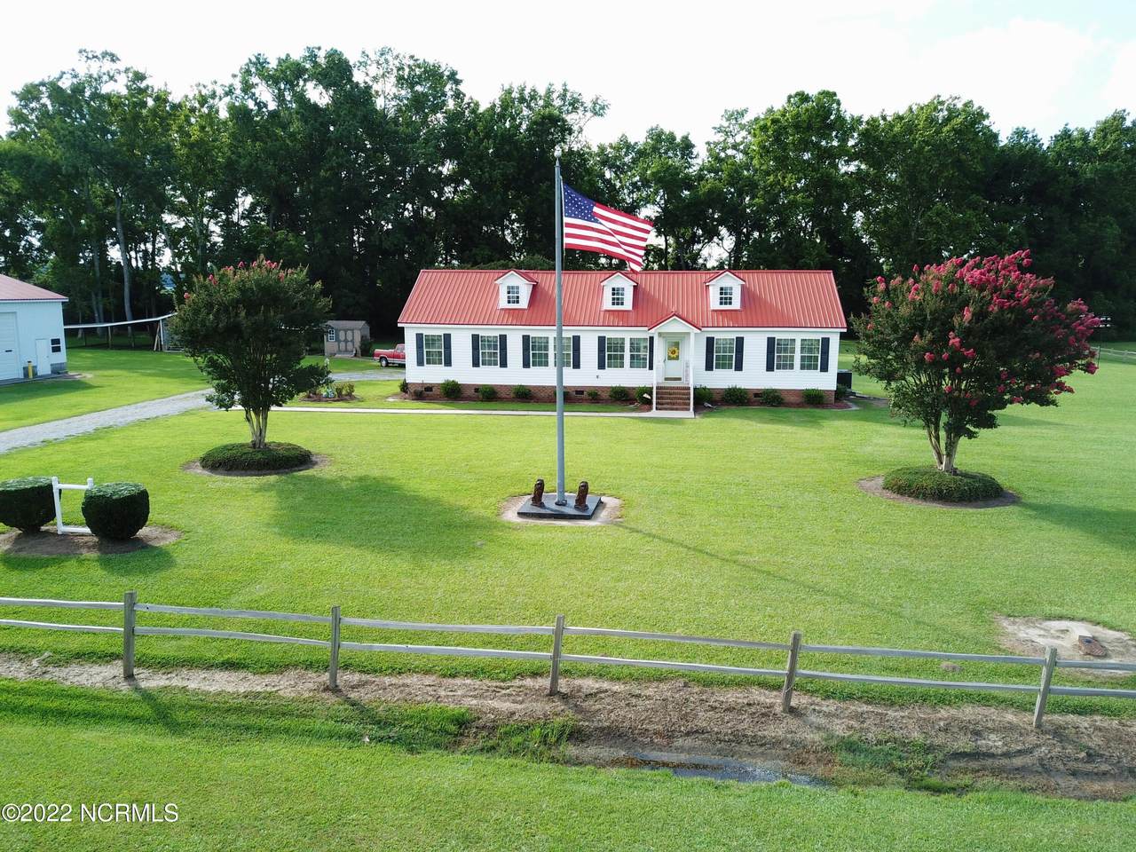 19225 Us 264 Highway - Photo 1