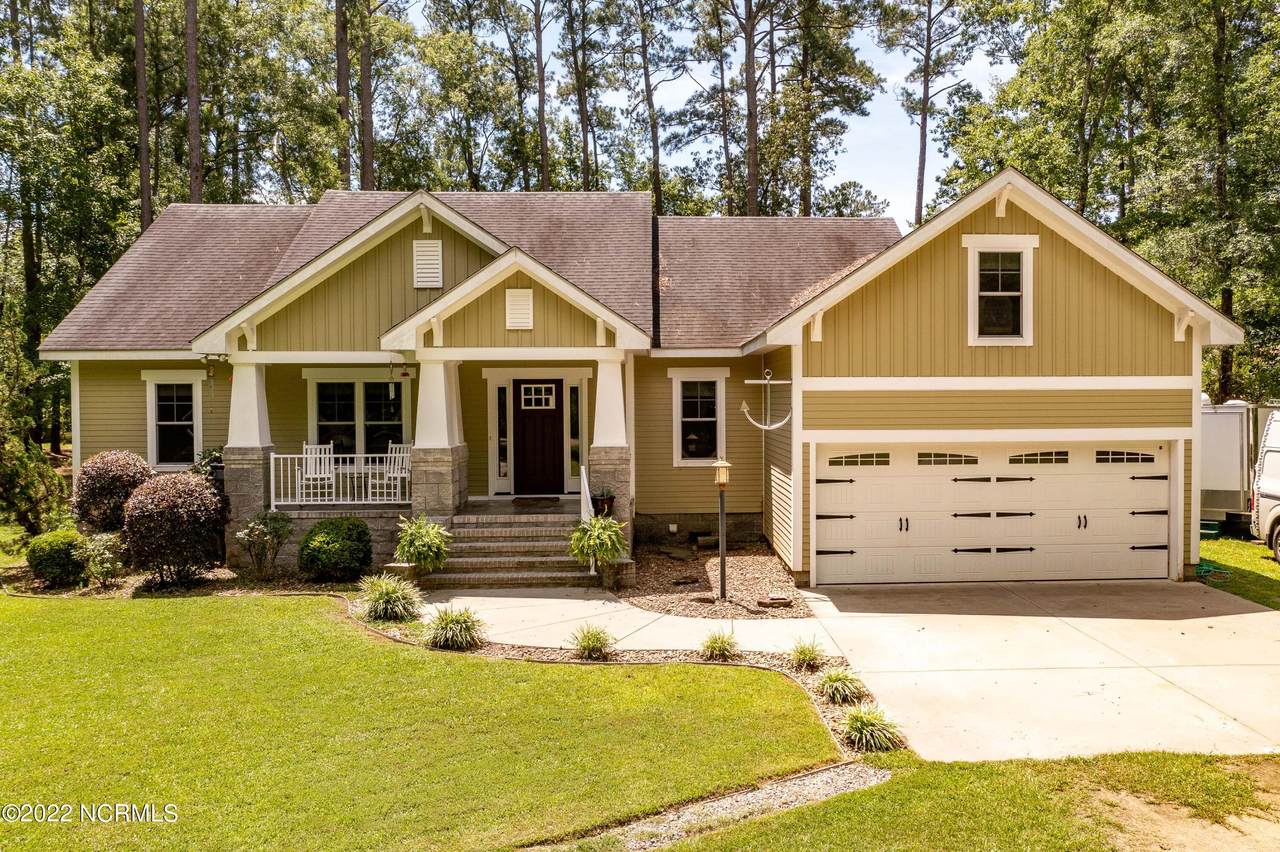 1406 Seafarer Drive - Photo 1