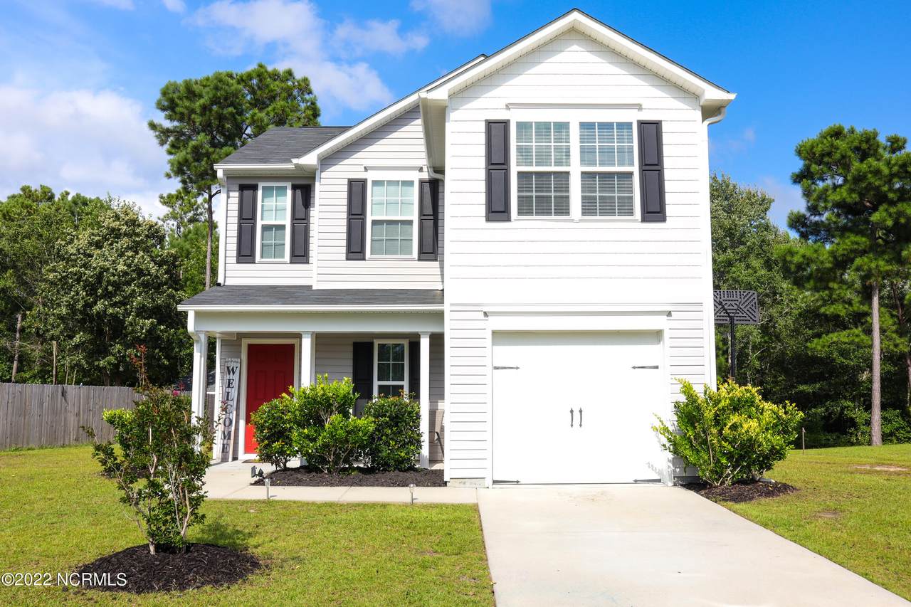 1506 Round Ridge Road - Photo 1