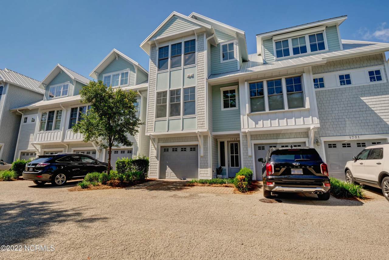 1729 Tearthumb Court - Photo 1