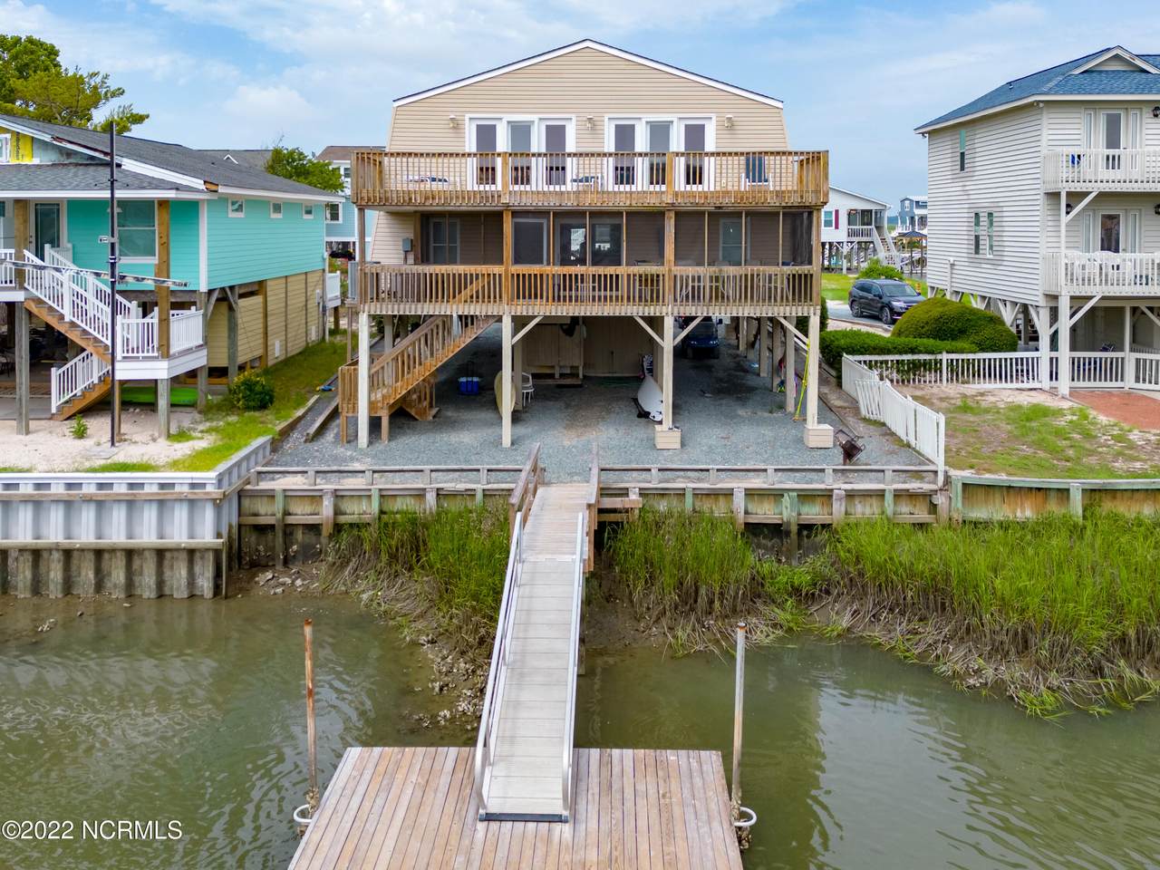 403 Sailfish Street - Photo 1