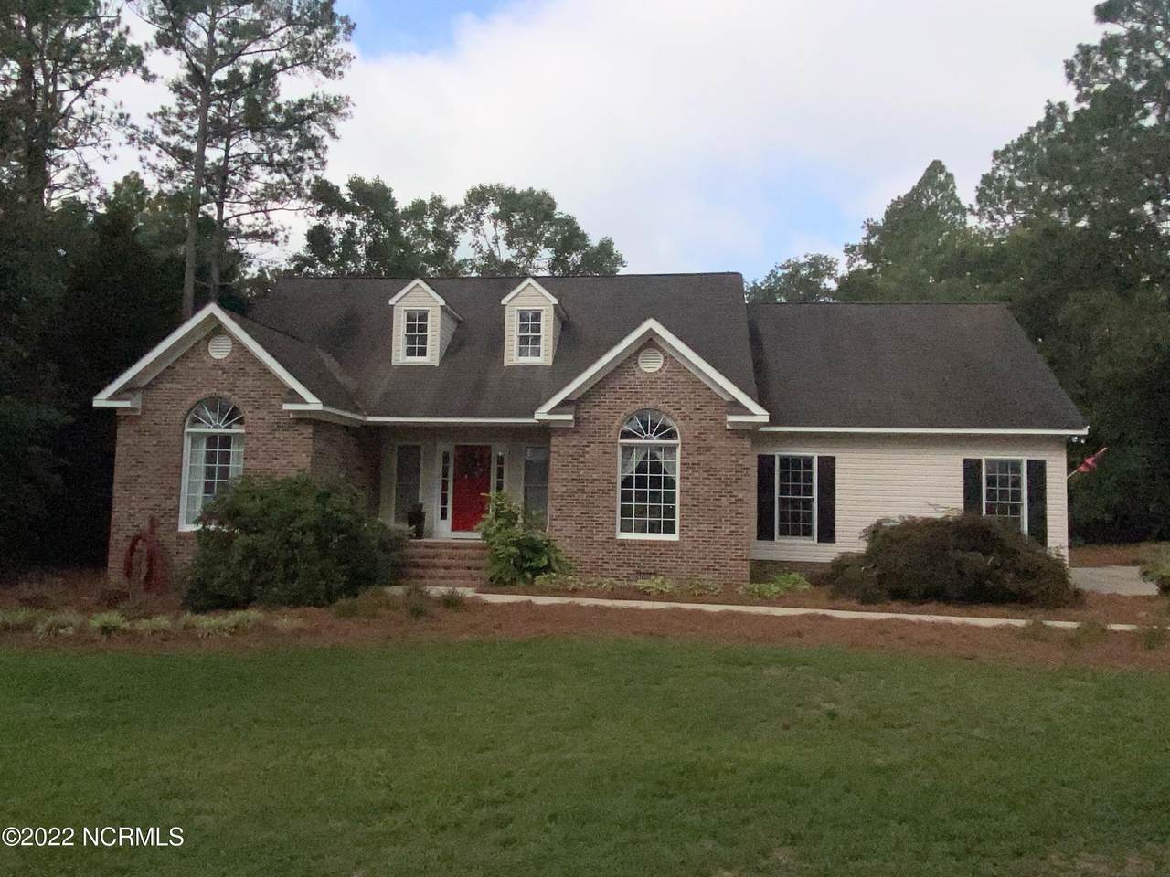11440 Plantation Road - Photo 1