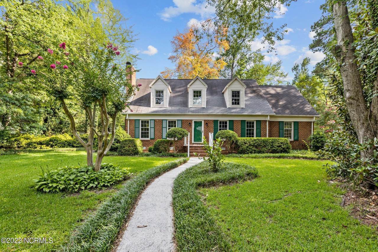 403 Club Pines Drive - Photo 1