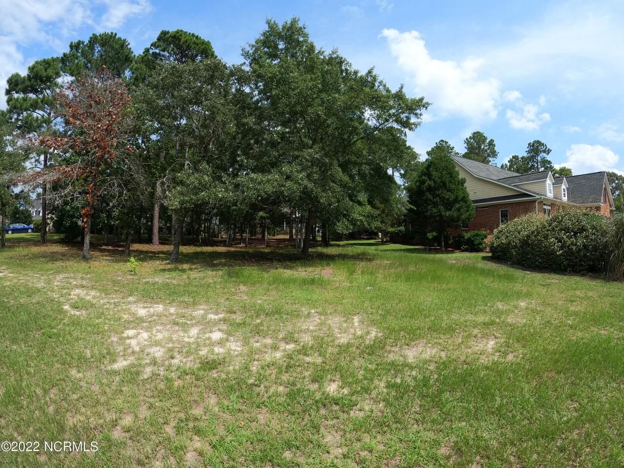473 Iris Way - Photo 1