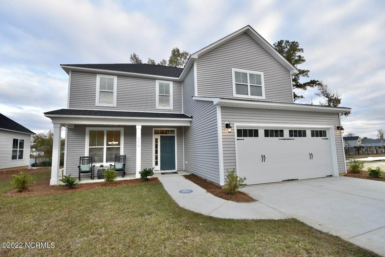 4007 Eclipse Avenue - Photo 1