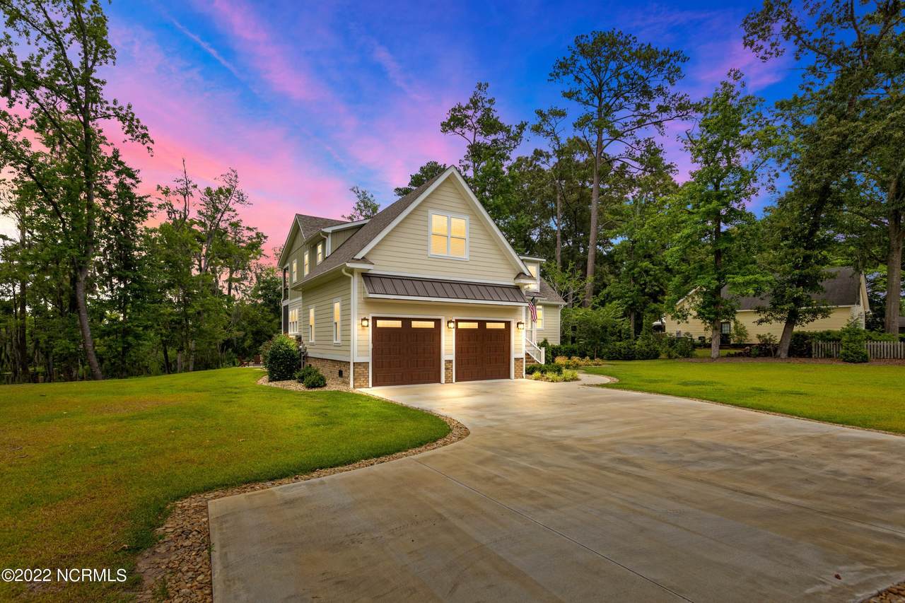 706 Wilson Creek Drive - Photo 1