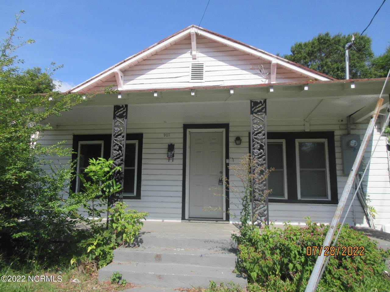 907 Seaboard Street - Photo 1