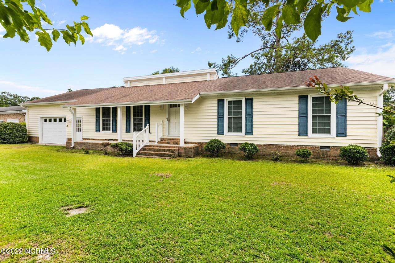 311 Rockledge Road - Photo 1