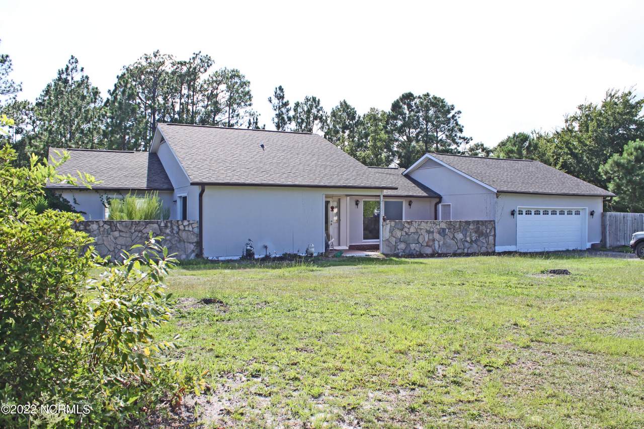 366 Rollingwood Drive - Photo 1