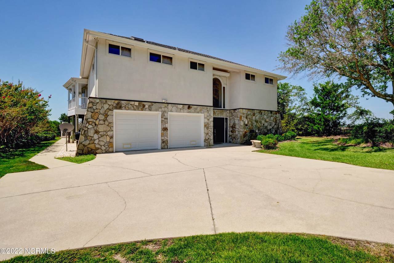 8720 Shipwatch Drive - Photo 1