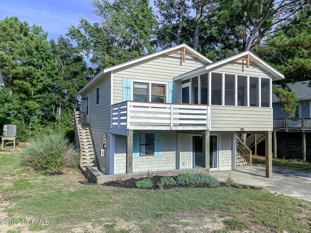 110 King Court - Photo 1