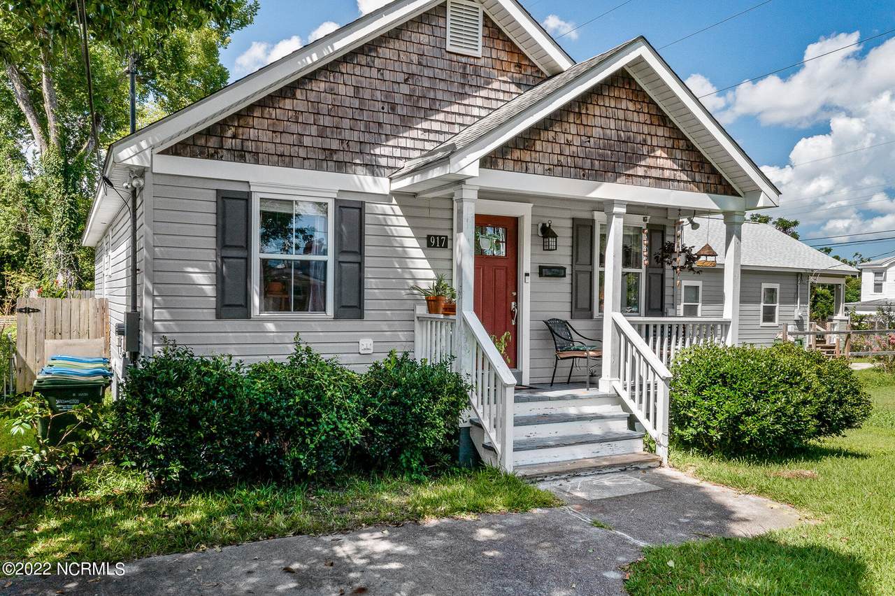 917 Campbell Street - Photo 1