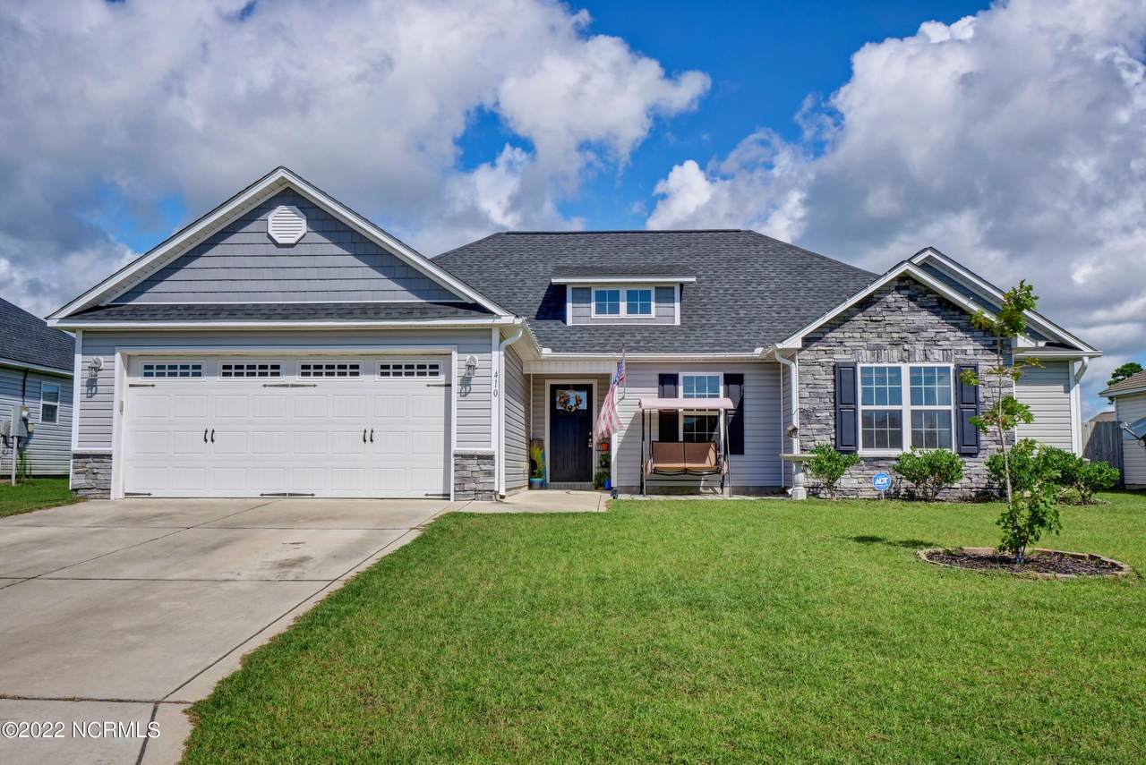 410 Derrick Drive - Photo 1