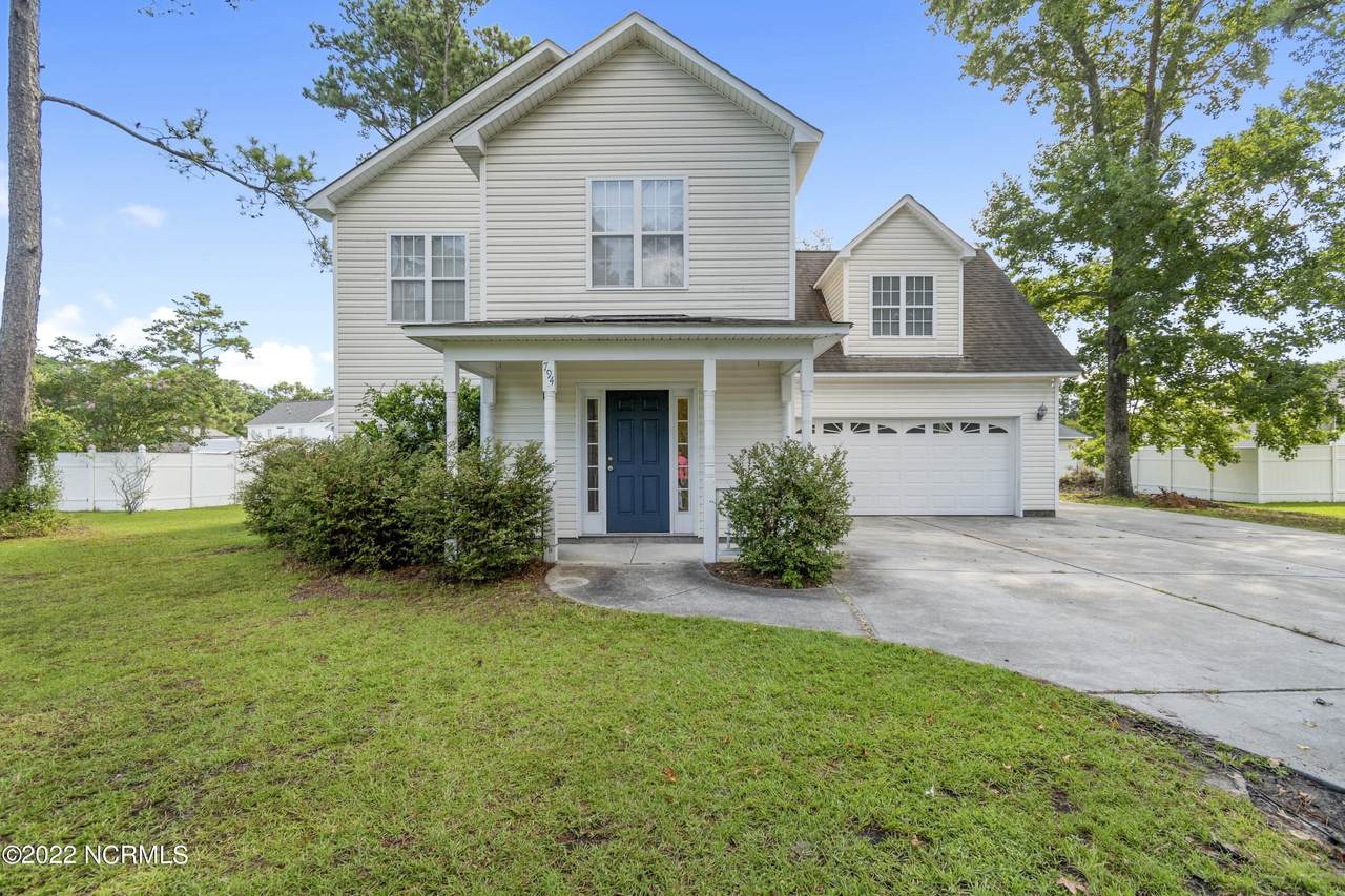 794 Village Point Road - Photo 1