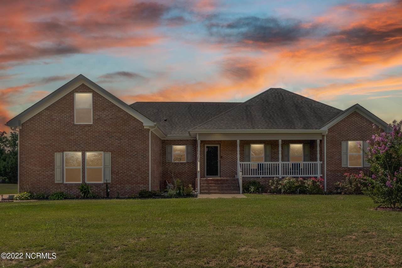 144 Moyock Landing Drive - Photo 1