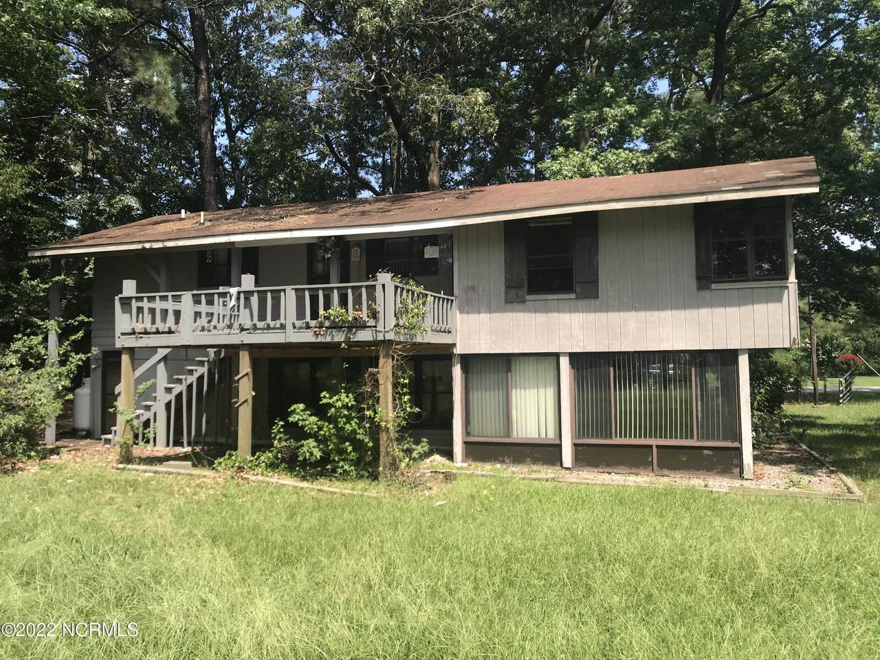 171 Sunset Circle - Photo 1