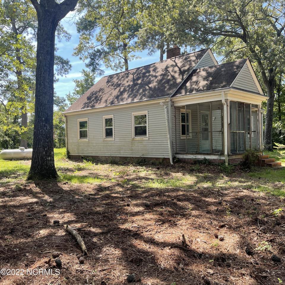 215 Bell Drive - Photo 1