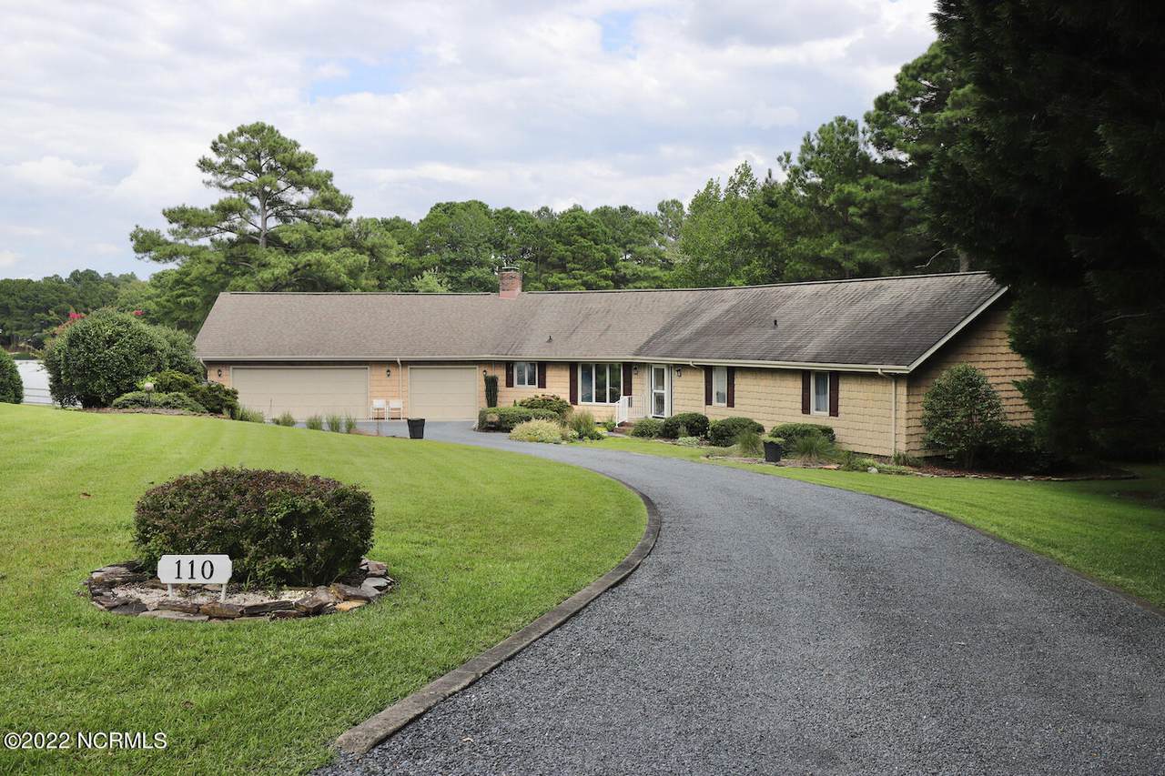 110 Barberry Court - Photo 1