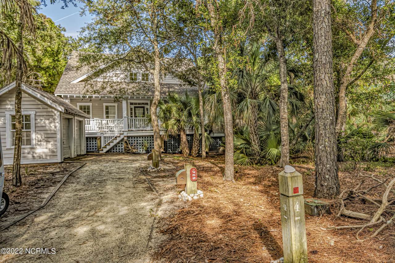47 Fort Holmes Trail - Photo 1