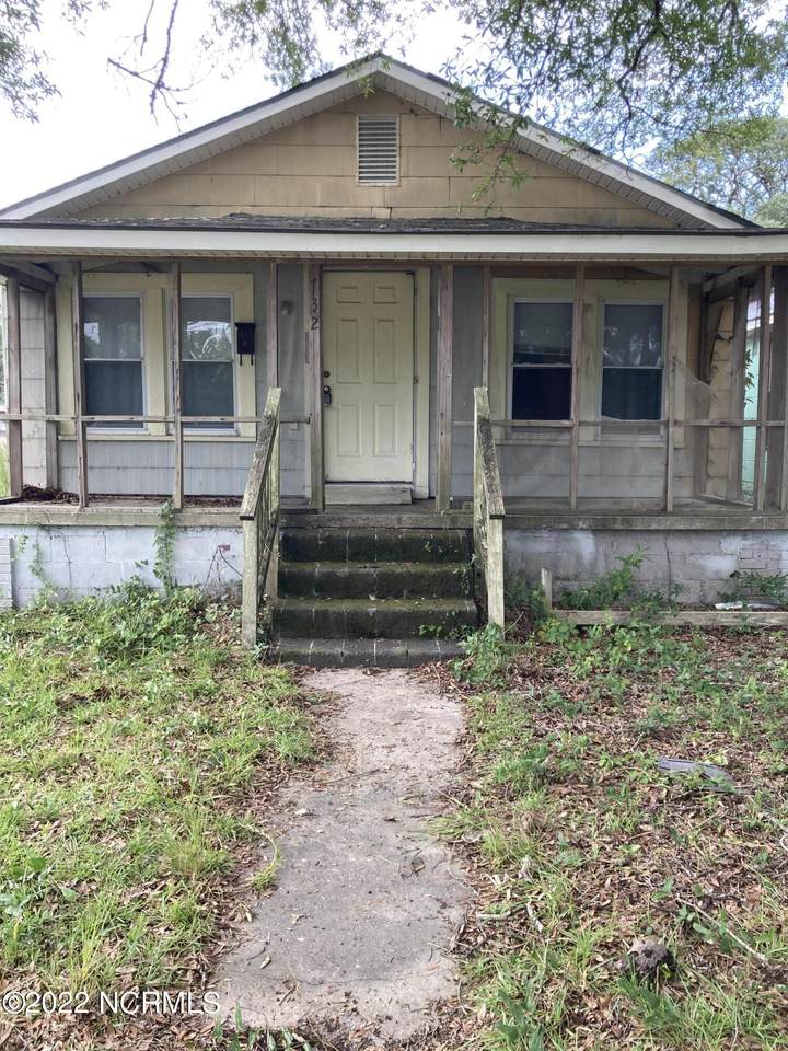 732 Lord Street - Photo 1