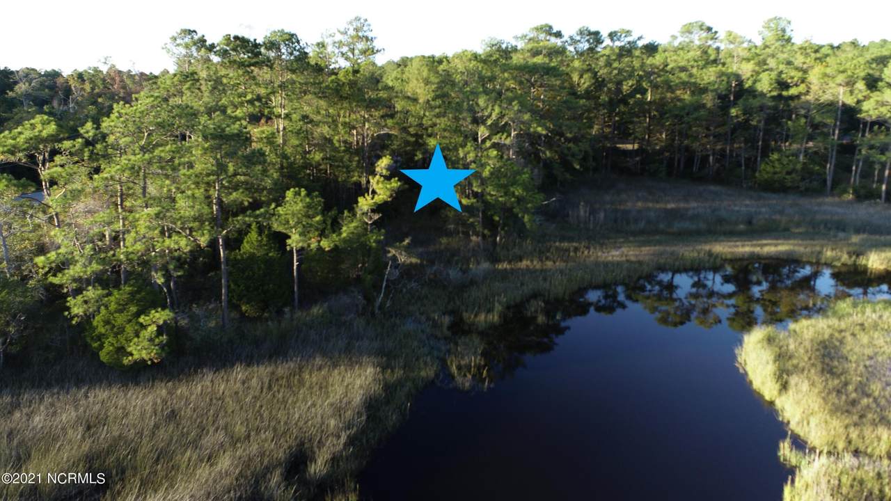 702 Lakeland Drive - Photo 1