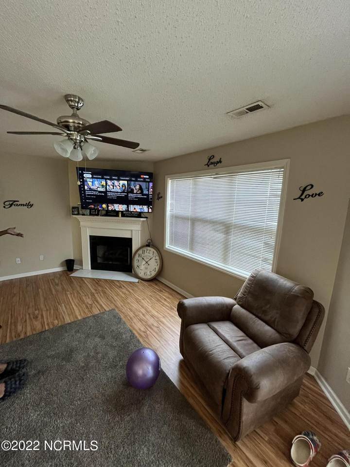 3903 Sterling Pointe Drive - Photo 1