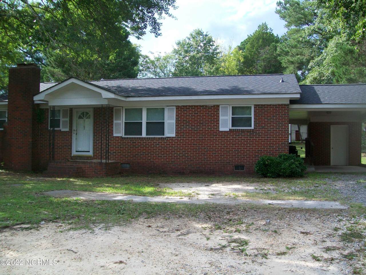 717 Richmond Road - Photo 1
