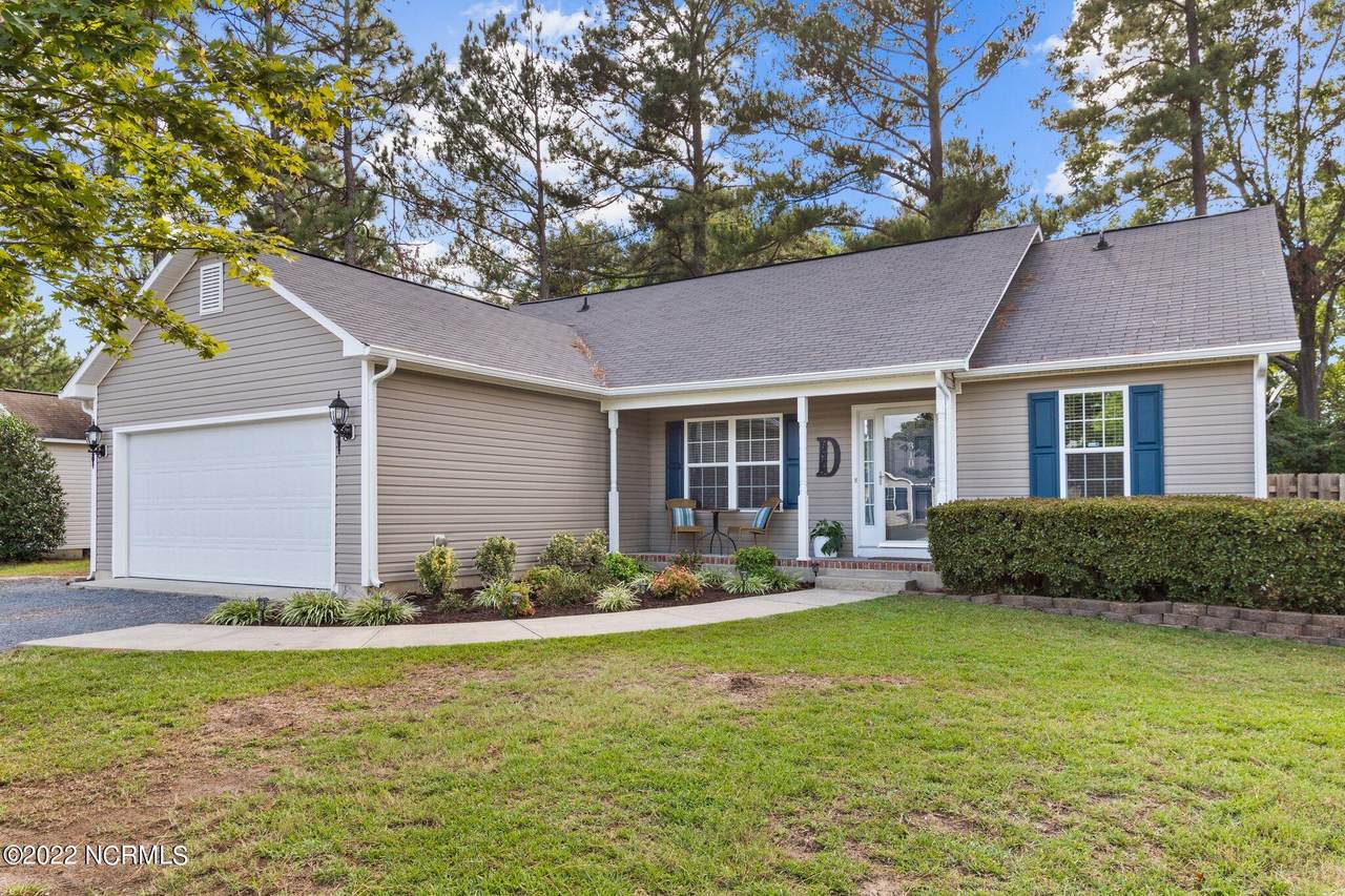 310 Woodgreen Drive - Photo 1