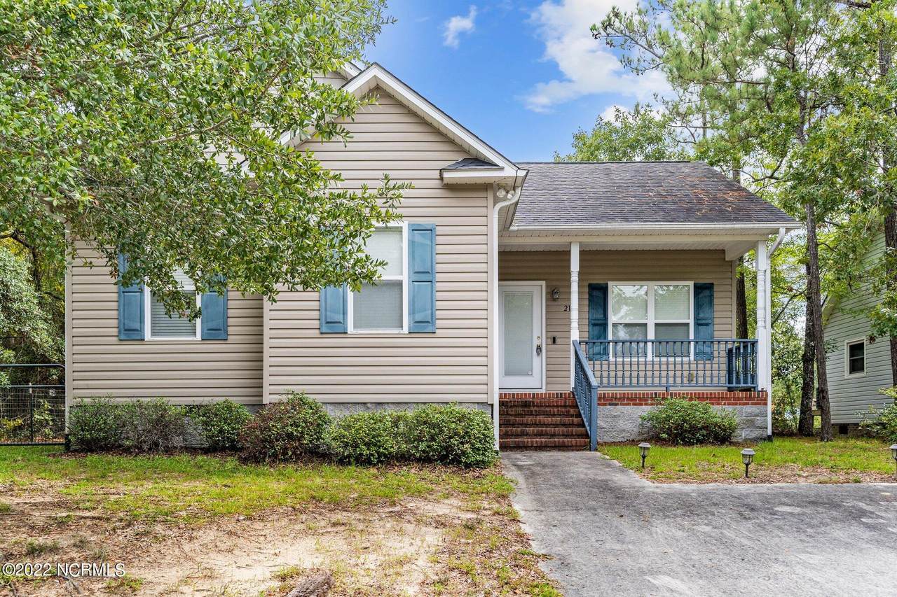 210 36th Street - Photo 1