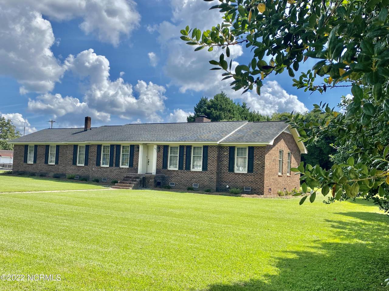203 4th Street - Photo 1