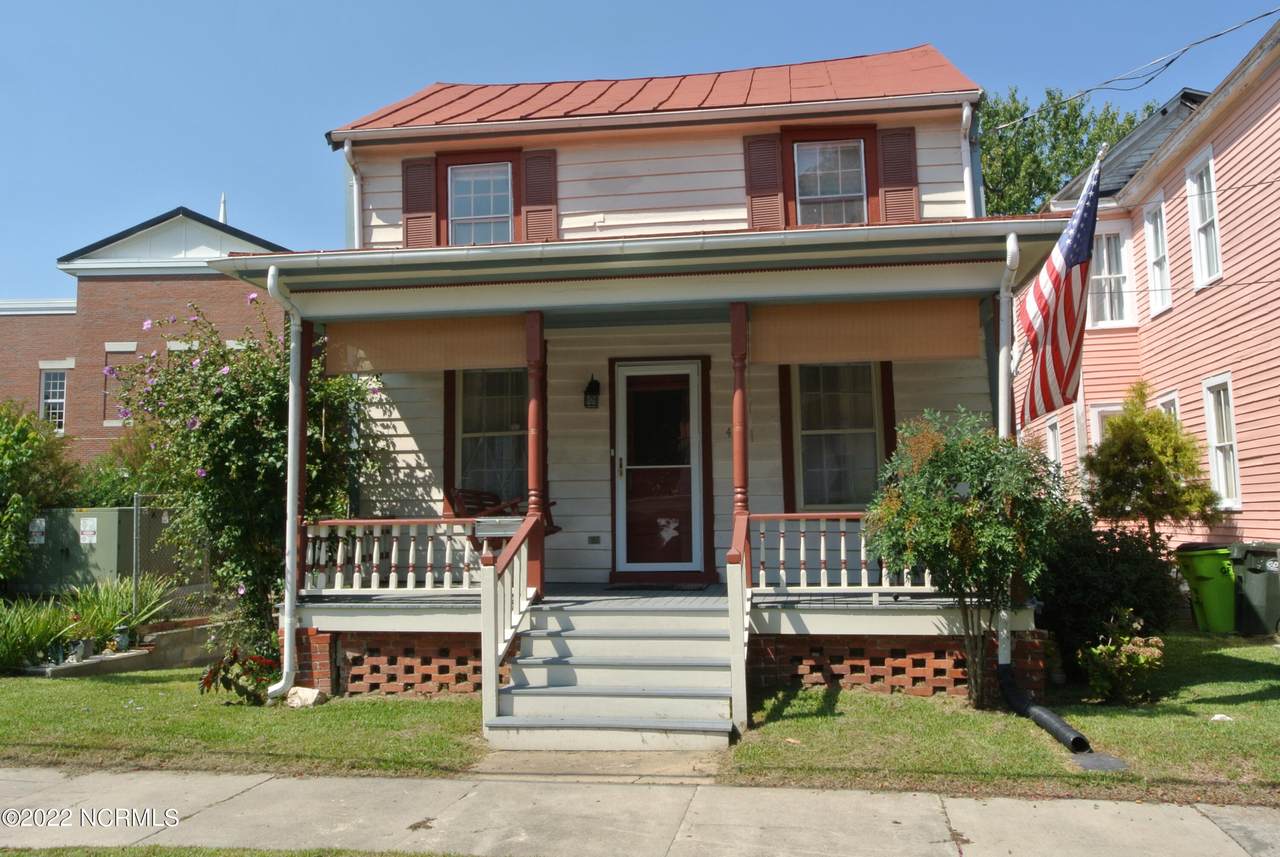 407 Metcalf Street - Photo 1