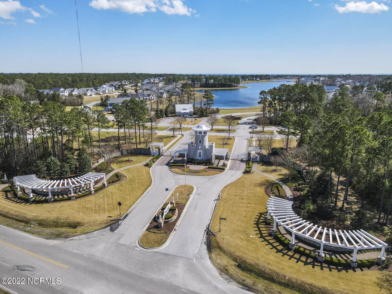 208 Marshside Landing - Photo 1