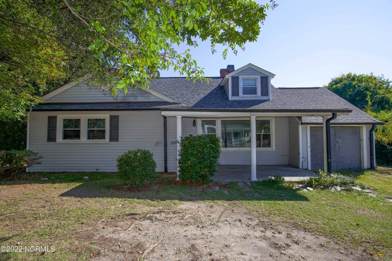 704 Mcreynolds Street - Photo 1
