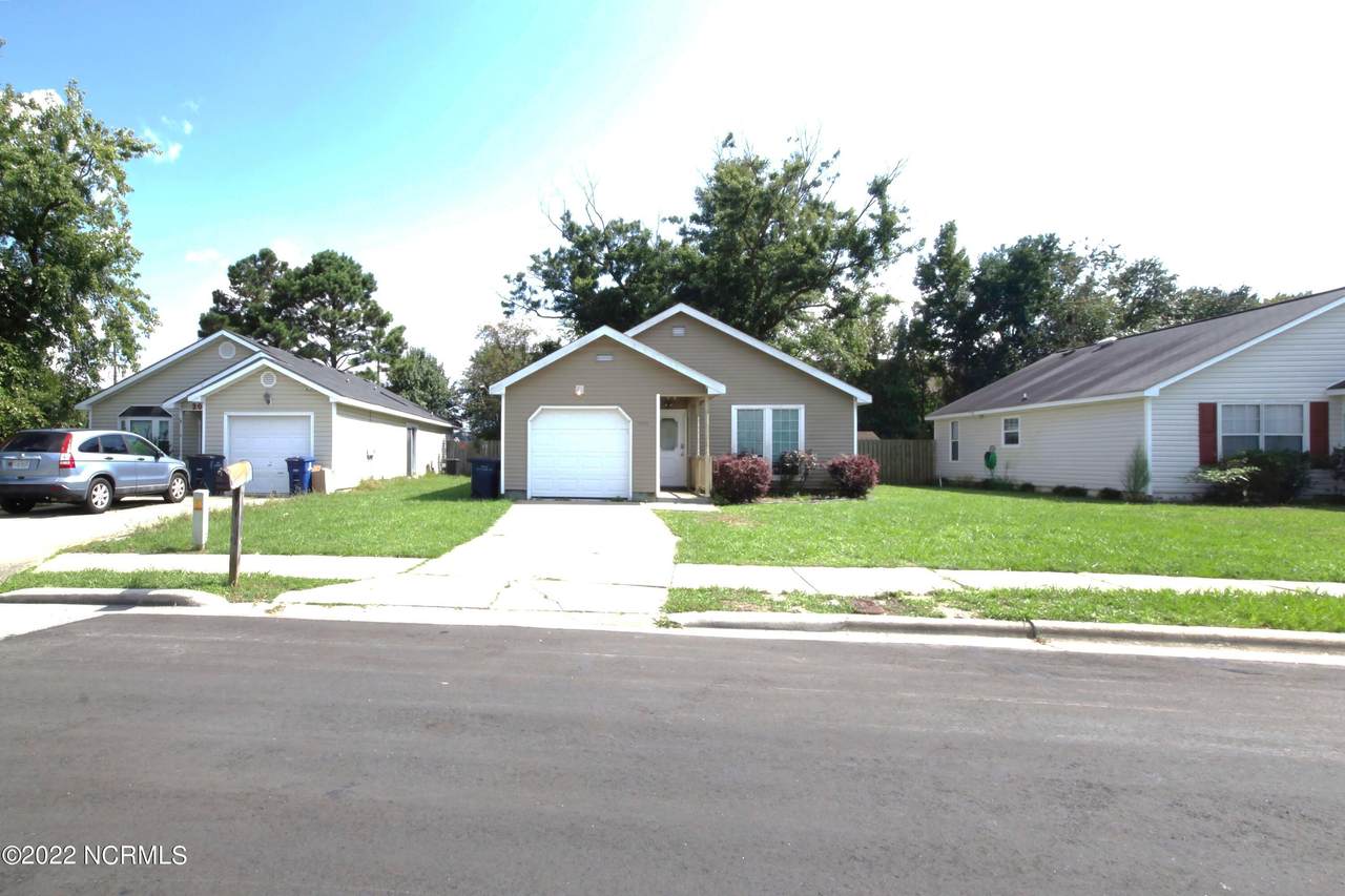 2048 Foxhorn Road - Photo 1
