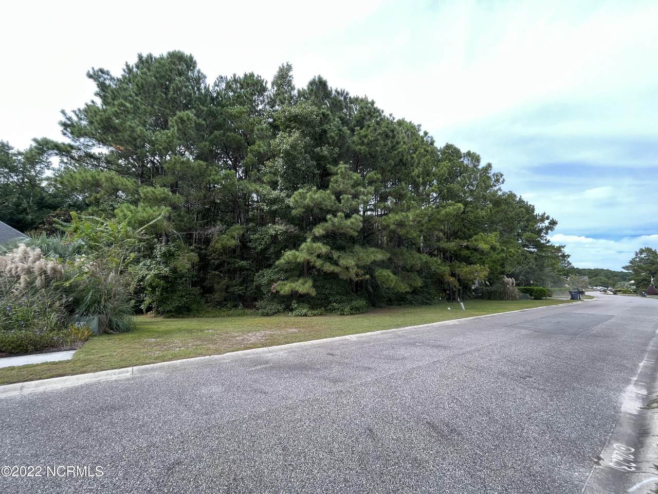 613 Covington Drive - Photo 1