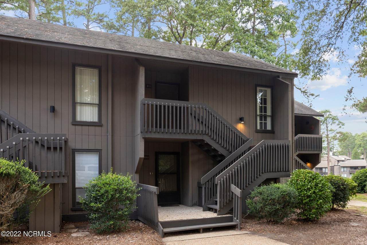 5 Pine Tree Road - Photo 1