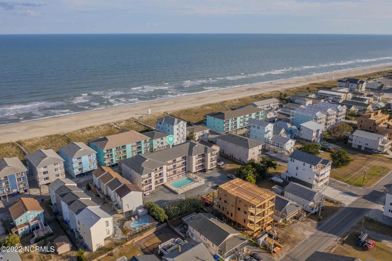505 Carolina Beach Avenue - Photo 1