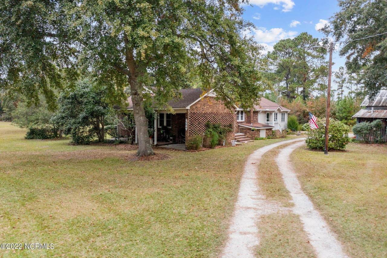 594 Calabash Road - Photo 1