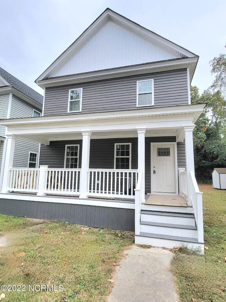 604 Mcpherson Street - Photo 1