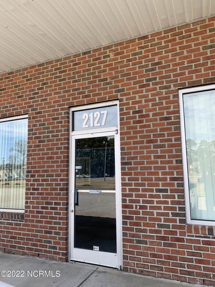 2127 Lawrence Circle - Photo 1