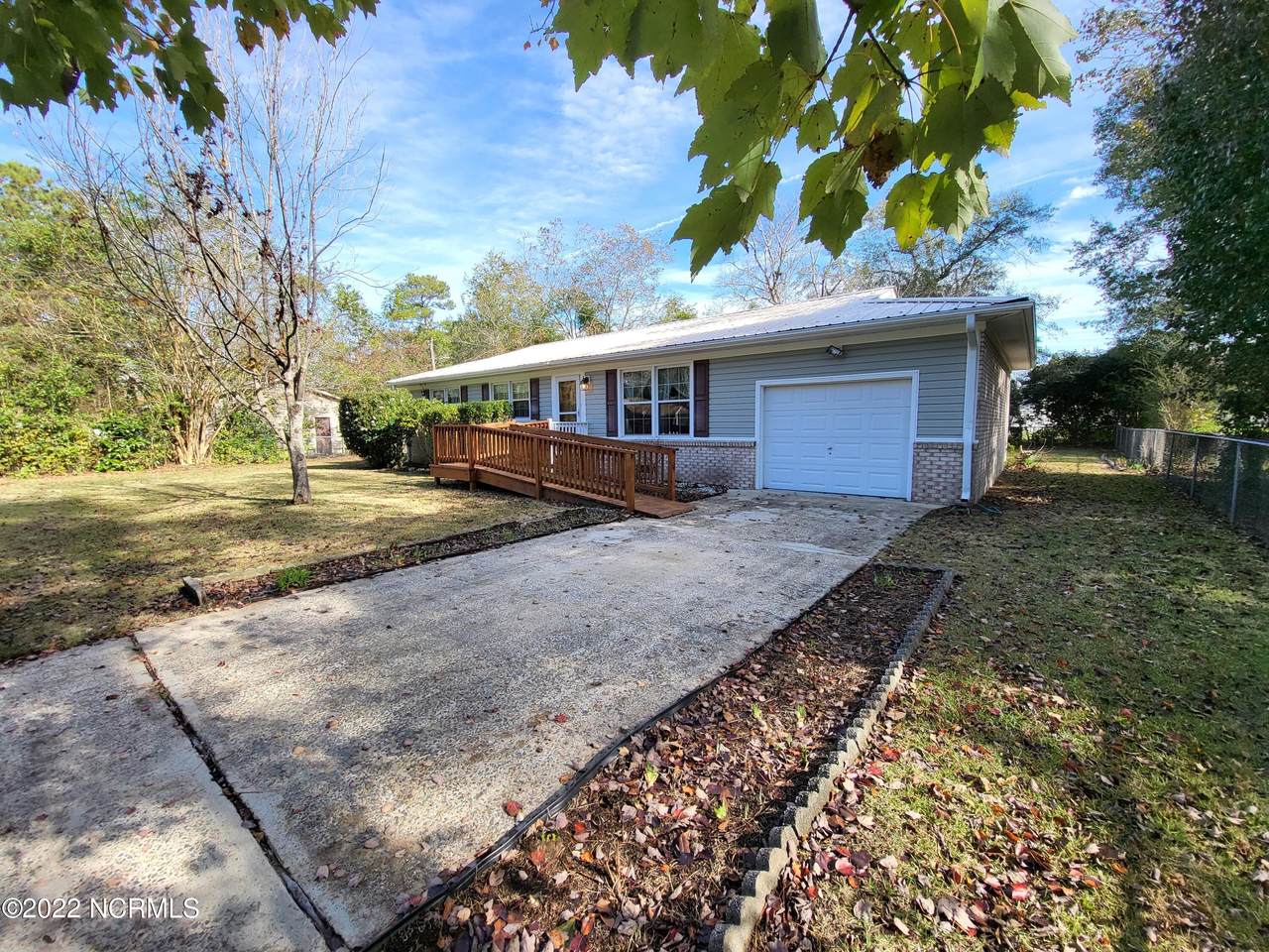 995 Stillwood Circle - Photo 1