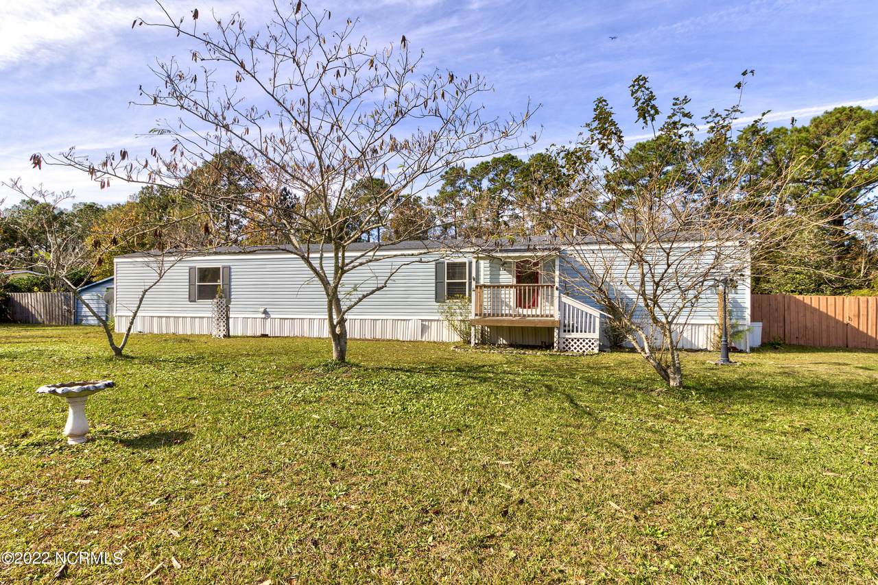 213 Whispering Pines Court - Photo 1
