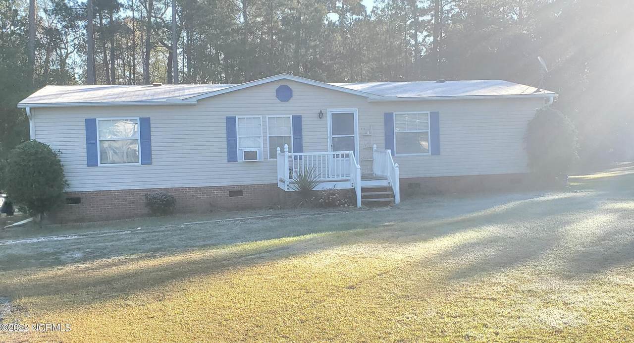 818 Belair Court - Photo 1