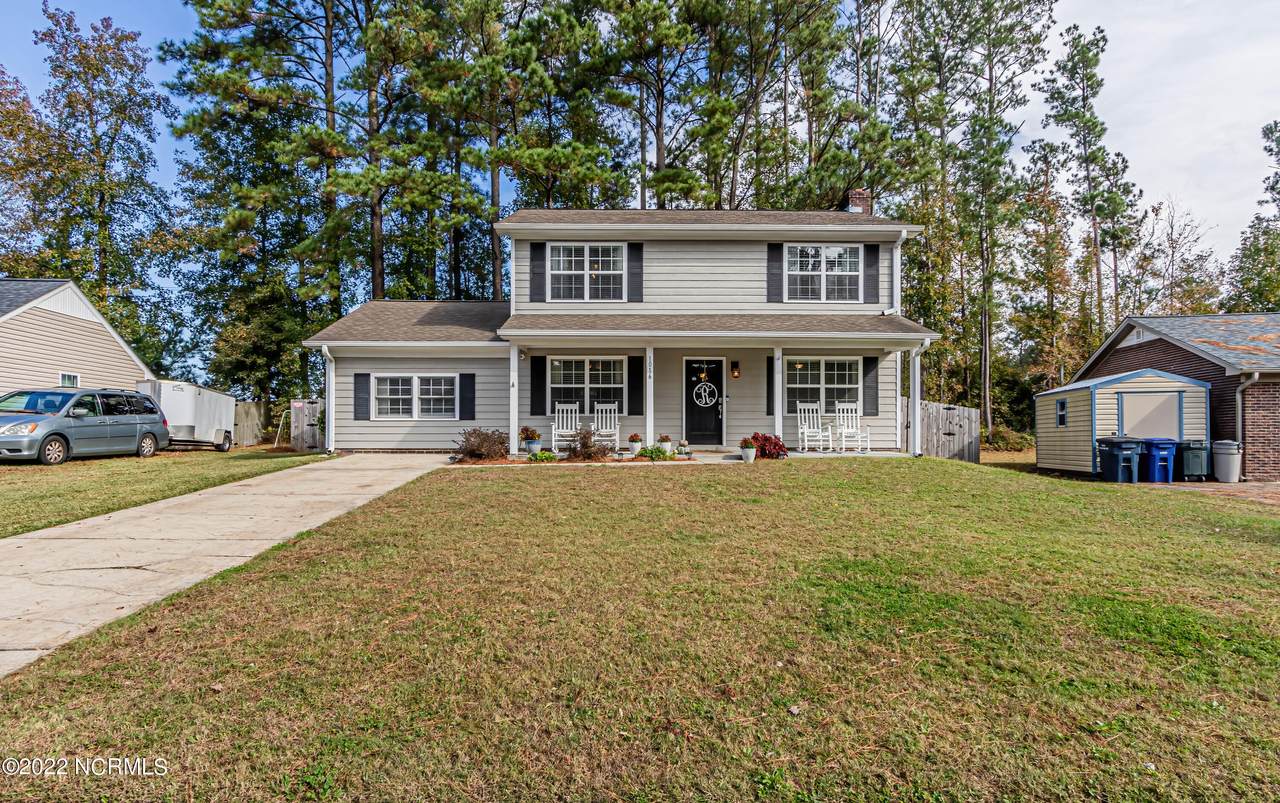 1016 Foscue Drive - Photo 1