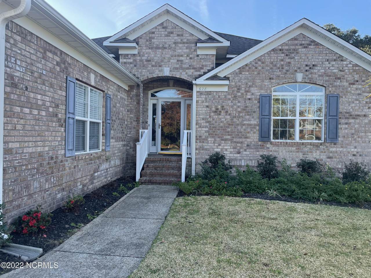 628 Sea Castle Court - Photo 1
