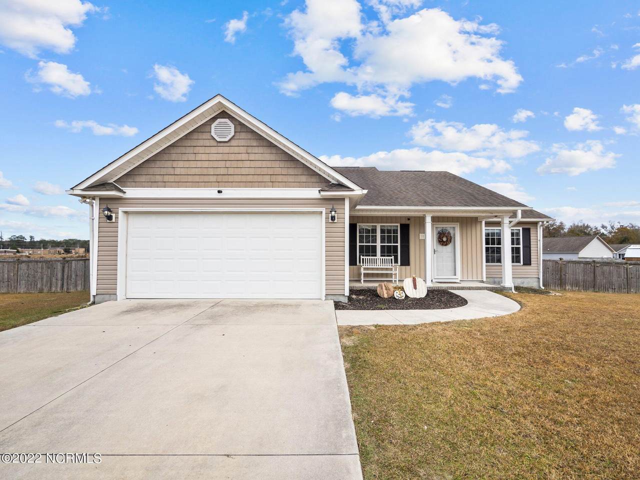 111 Heavens Gate Drive - Photo 1