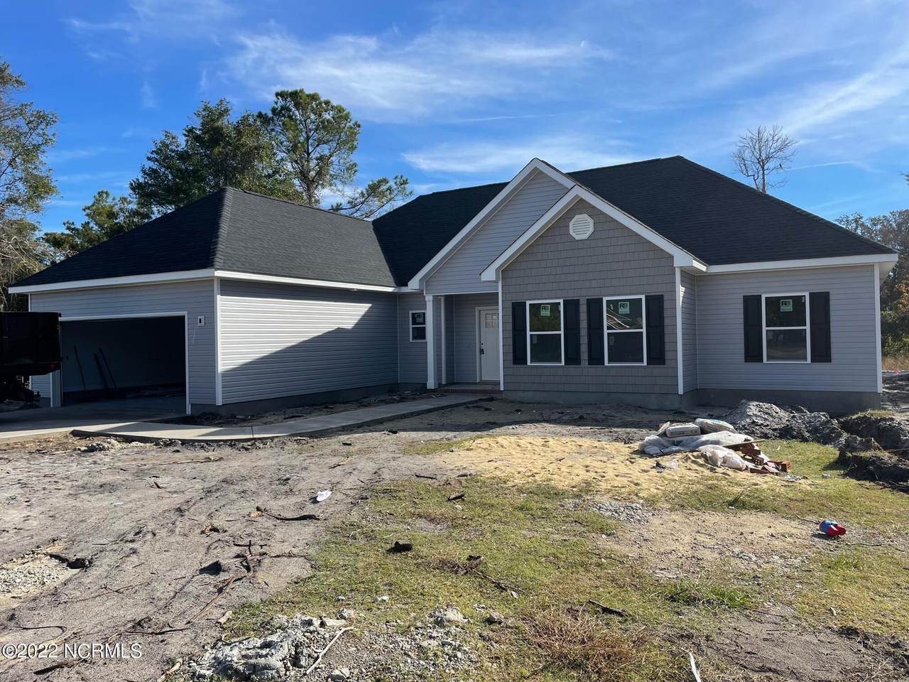 105 Magnolia Lane - Photo 1