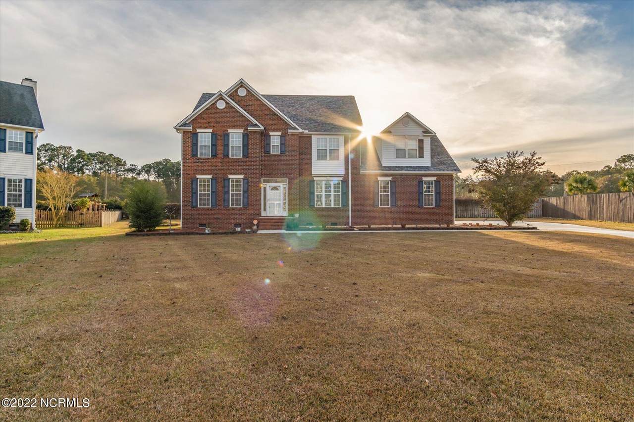 102 Drayton Hall - Photo 1